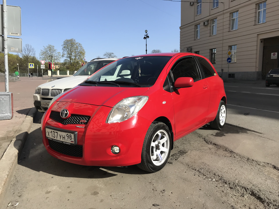 Ярис 1.3. Toyota Yaris RS 2008. Toyota Yaris-Vitz 2008. Тойота Ярис 2. Toyota Yaris 2 RS.