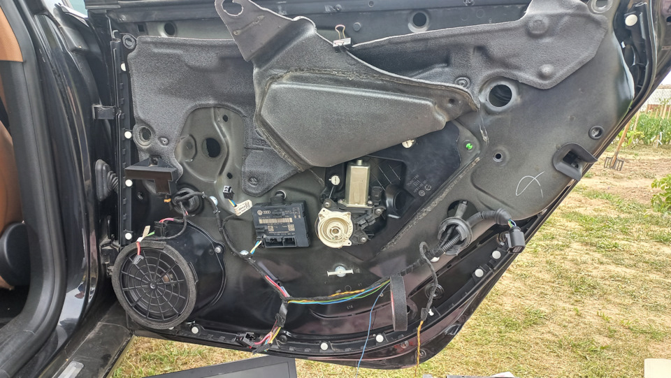 Фото в бортжурнале Audi A6 (C6)