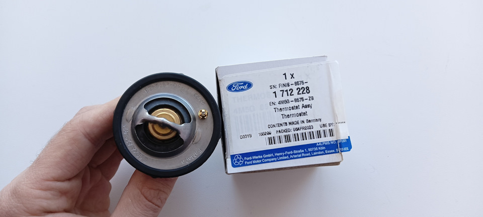 23. Термостат — Ford Focus Hatchback II, 1,6 л, 2007 года | своими ...