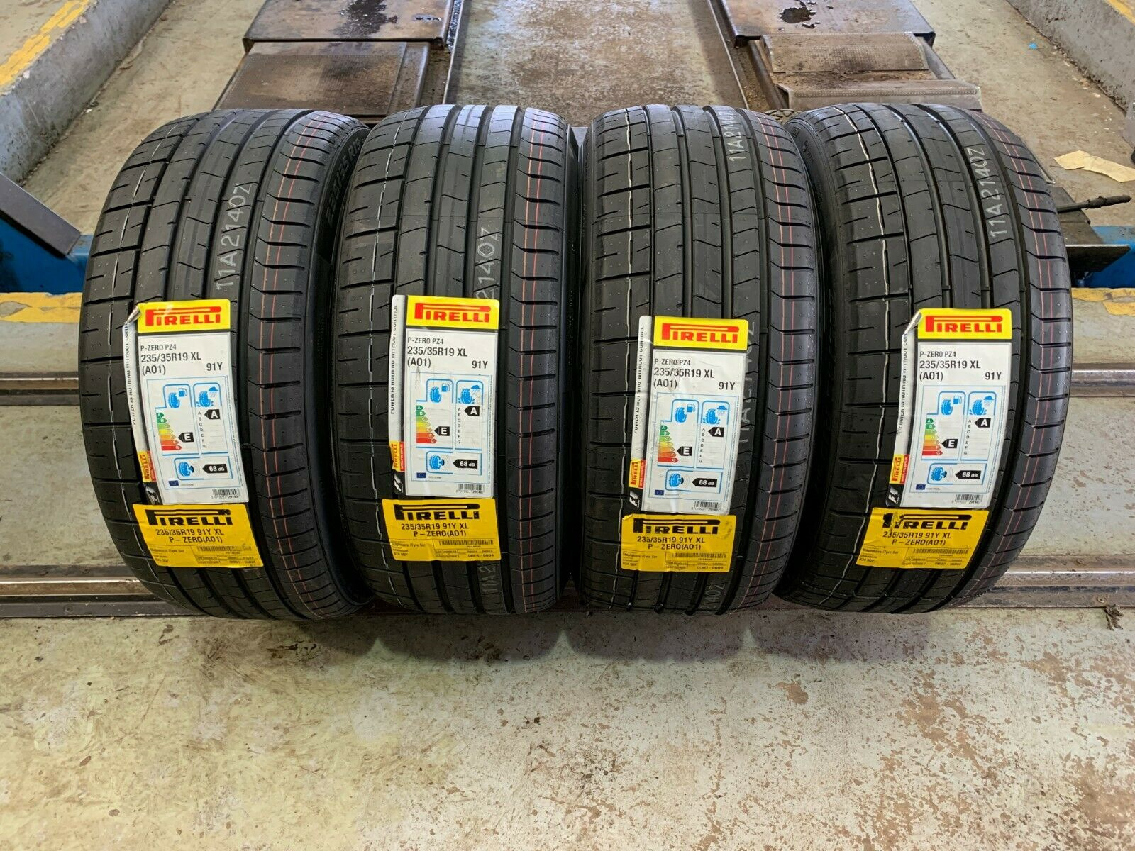 Шины 235 50 r19 зимние. Pirelli p Zero 235/35 r19. Пирелли 235/35/19 91y p Zero l. P Zero Winter 235/35 r19 91v. Pirelli XL S-ize2.