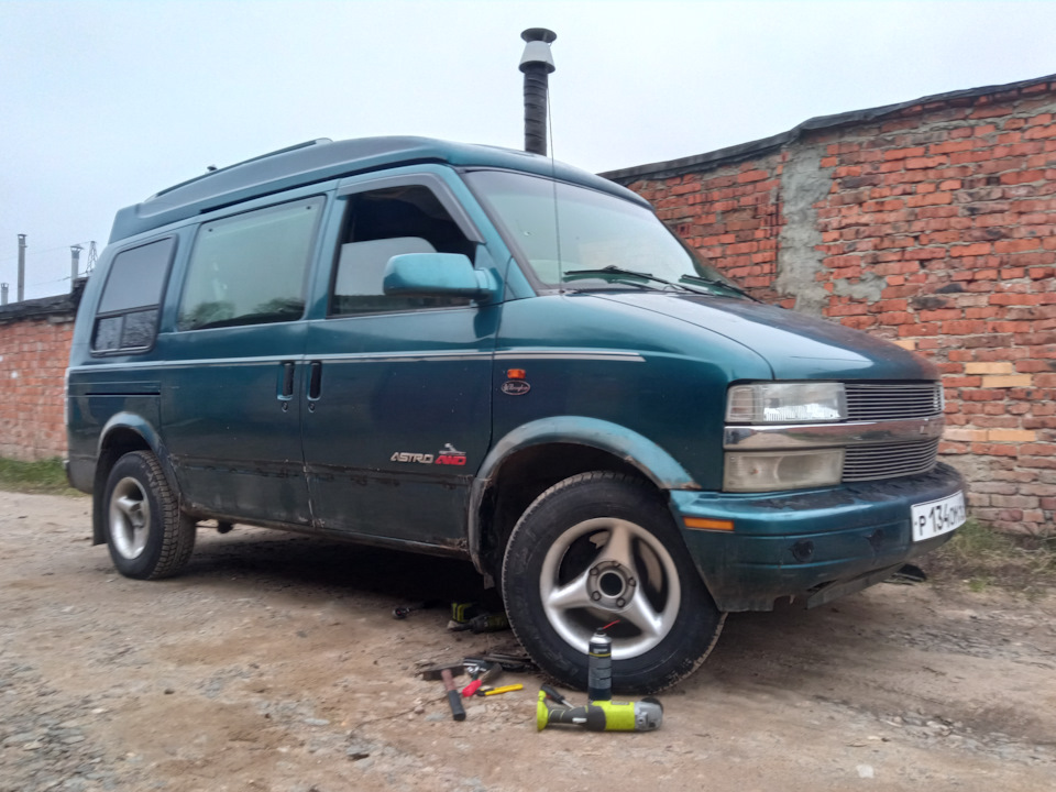 Фото в бортжурнале Chevrolet Astro II