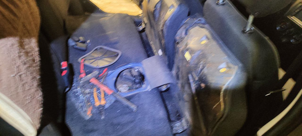 Замена хомутов топливного бака Калина 2 — Lada Калина Хэтчбек (2G), 1,6 ...