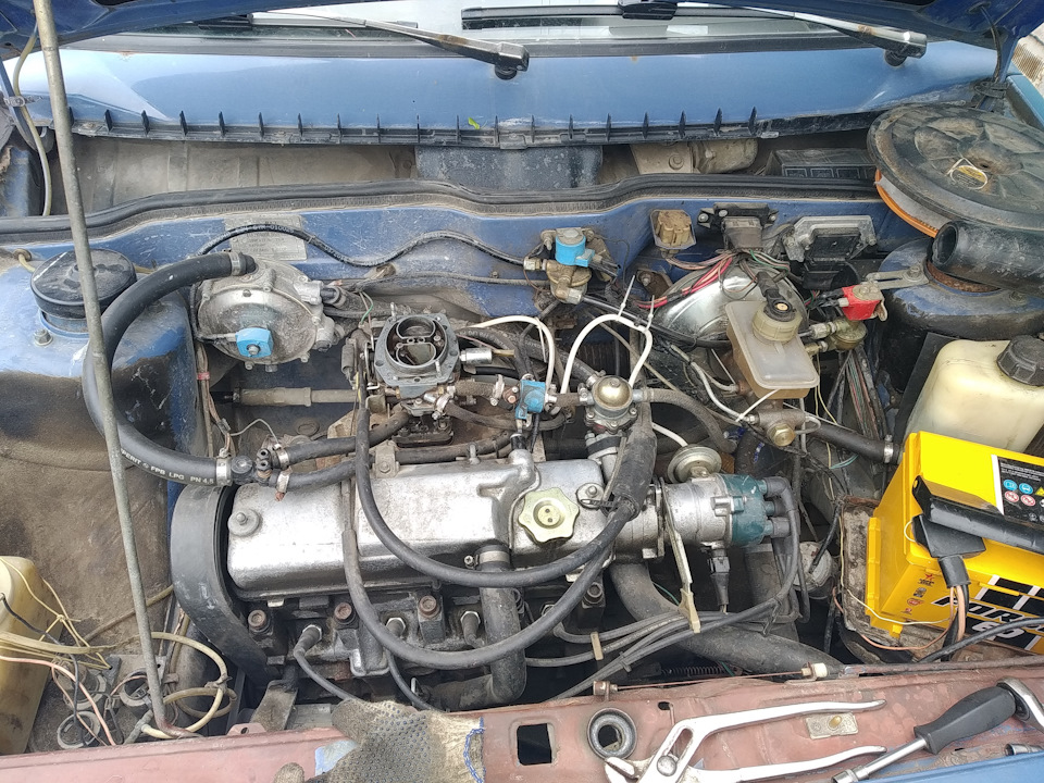 Замена тросов ручника, колдуна, цилиндрика, регулировка зажигания и гбо ...