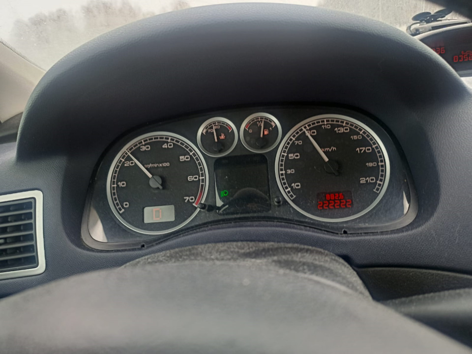 Фото в бортжурнале Peugeot 307