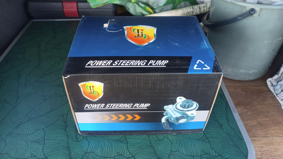 Замена насоса ГУР и бензонасоса — Toyota Hilux Surf (3G), 2,7 л, 2000 ...