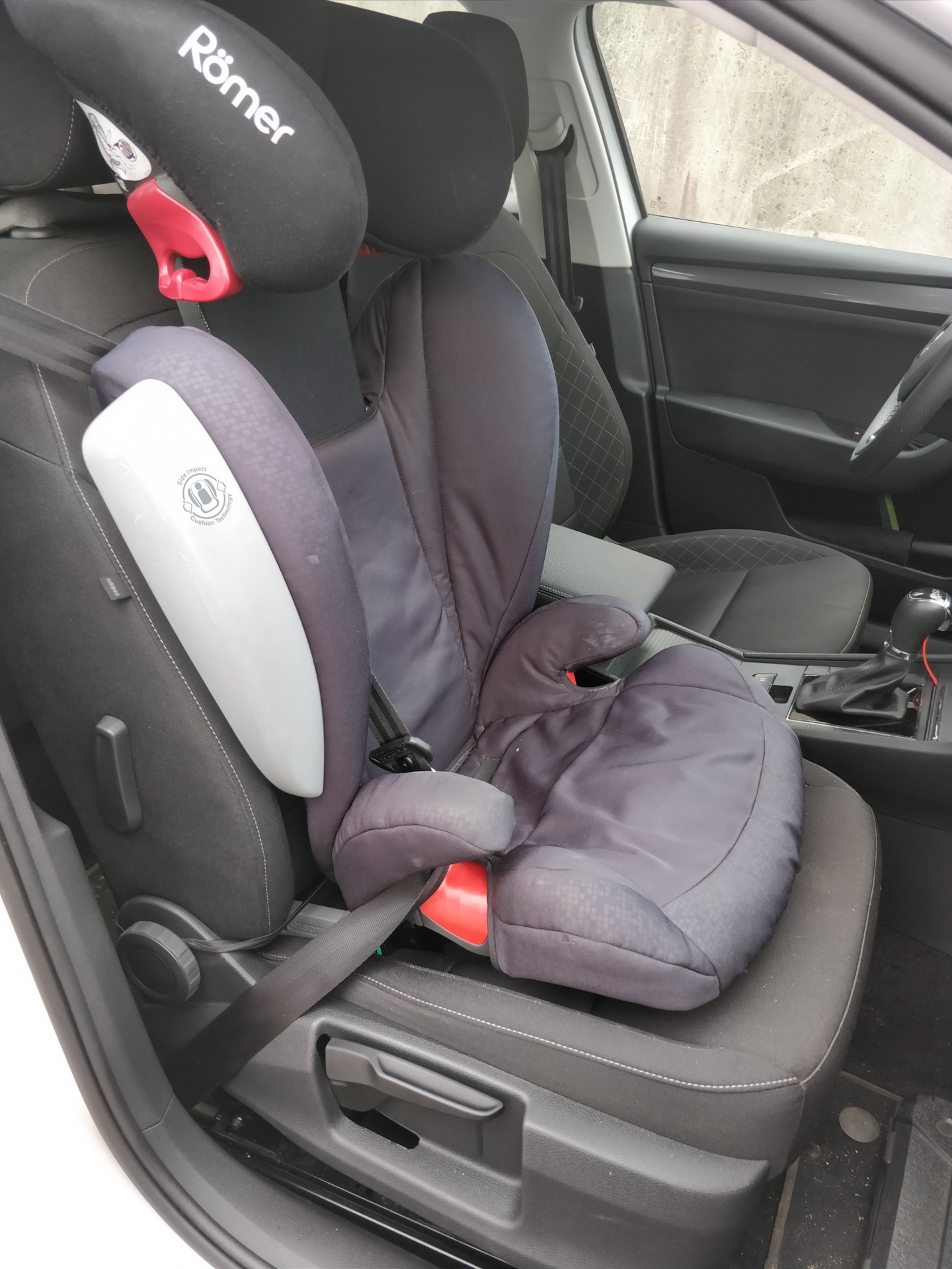 Как установить детское кресло на переднее сиденье без isofix