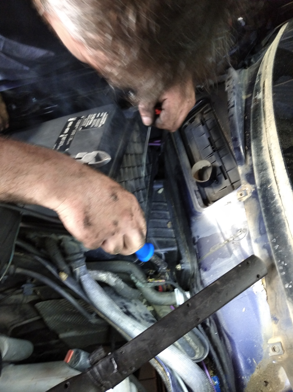 ABS ESP BAS продолжение — Mercedes-Benz E-class (W210), 2 л, 2000 года ...