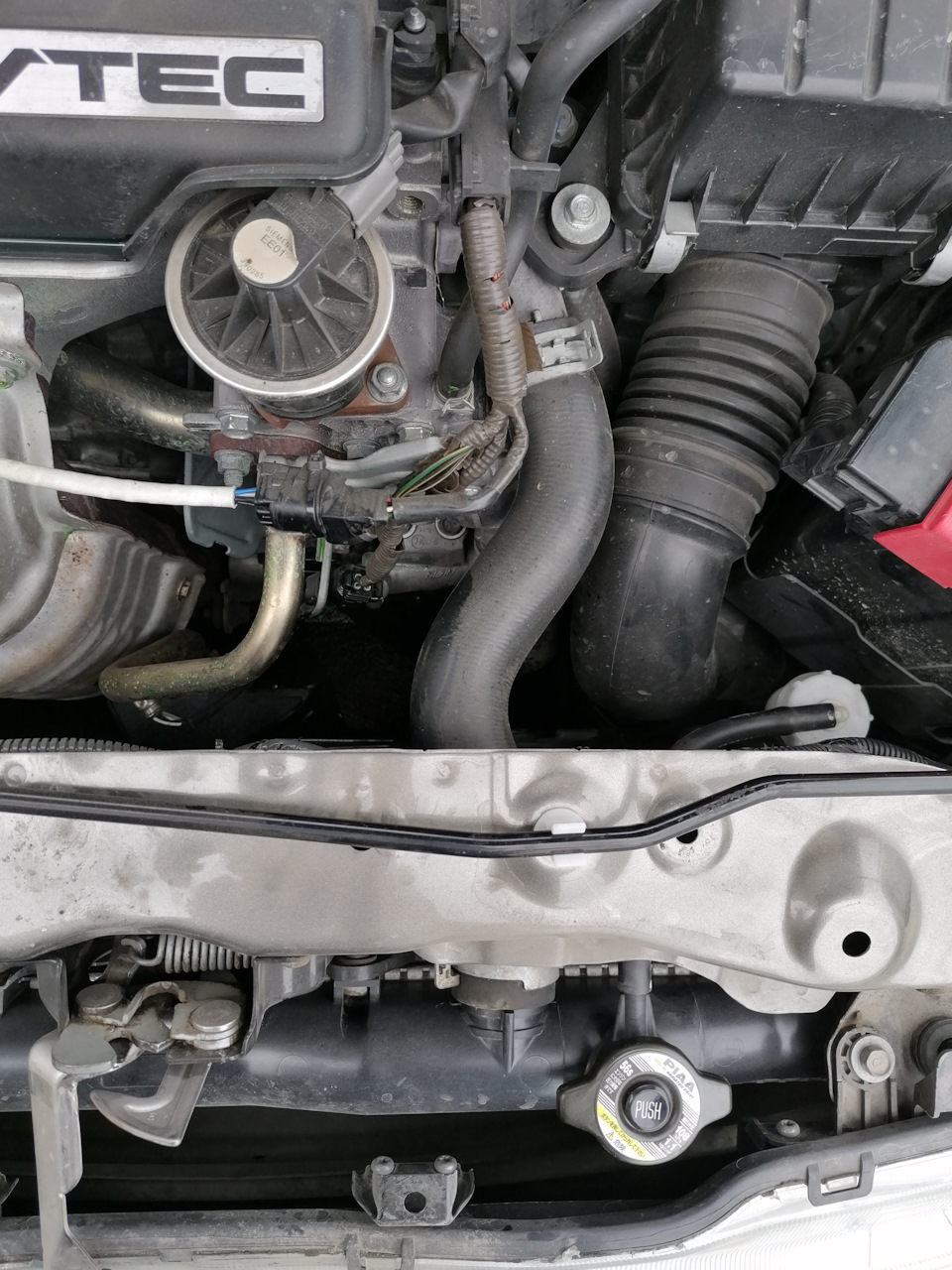 А чем это пахнет в городе? Да не, воняет… Лопнул шланг на радиатор ...