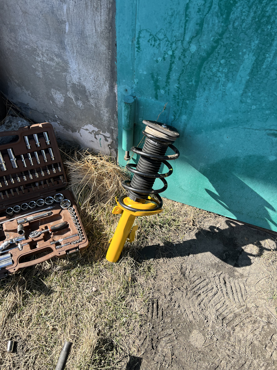 Замена стоек (Российский bilstein) Sufix — Ford Focus Hatchback II, 1,6 ...