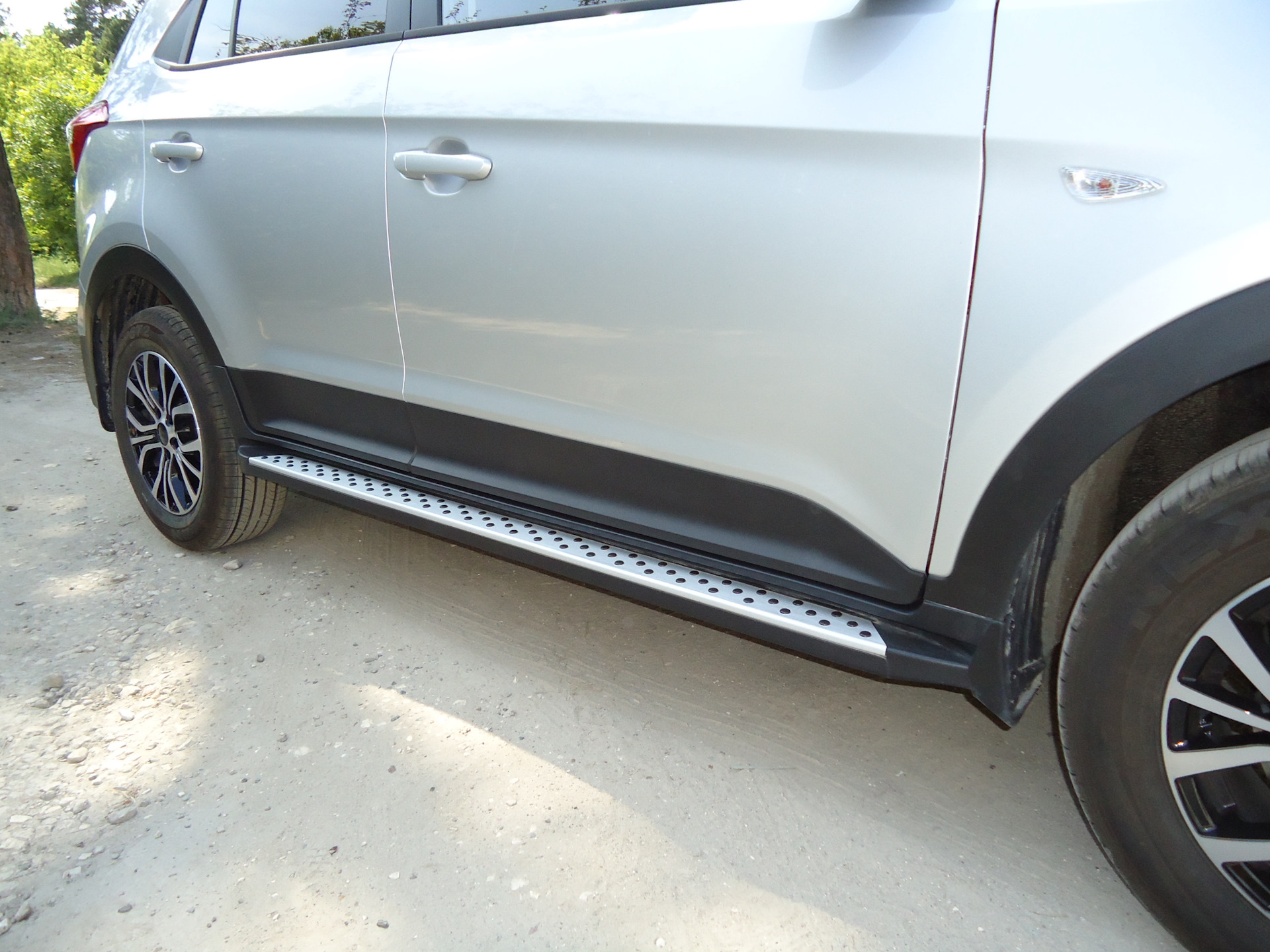 пороги на хендай крета. пороги на хендай крета 2021. пороги на хендай крета. пороги oem hyundai creta. защита порогов хендай крета 2021.