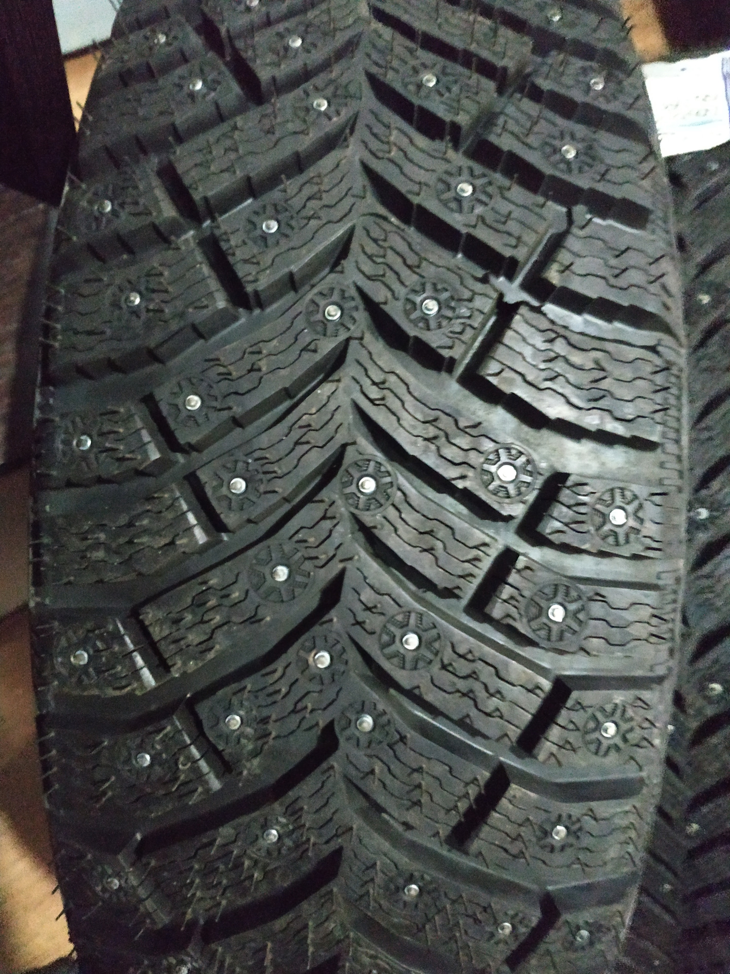 Икс айс норд 4. Мишлен х-Ice North 4 185/65 r15. Мишлен х айс Норд 4. Michelin Ice North 4 185/65 15. Мишлен Икс айс Норд 4 уровень шума.