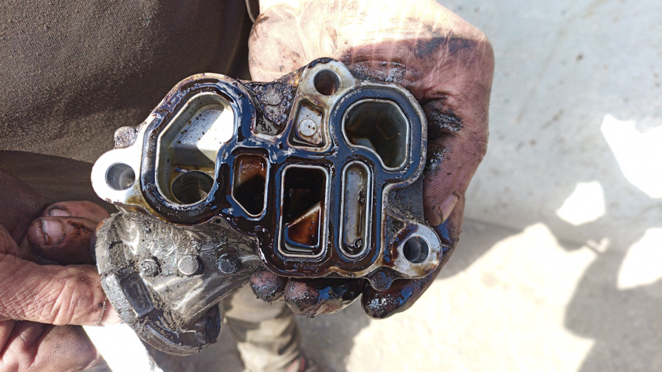 Замена прокладки маслоприемника — Honda Elysion, 3 л, 2004 года | визит ...