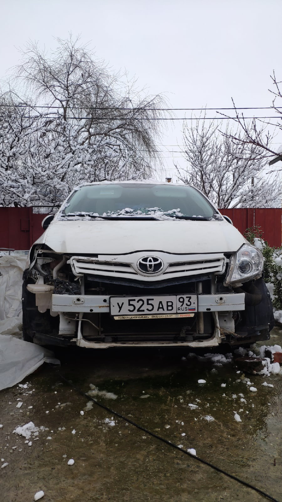 Три фото одна машина ❤️ — Toyota Auris (1G), 1,6 л, 2011 года | тюнинг |  DRIVE2