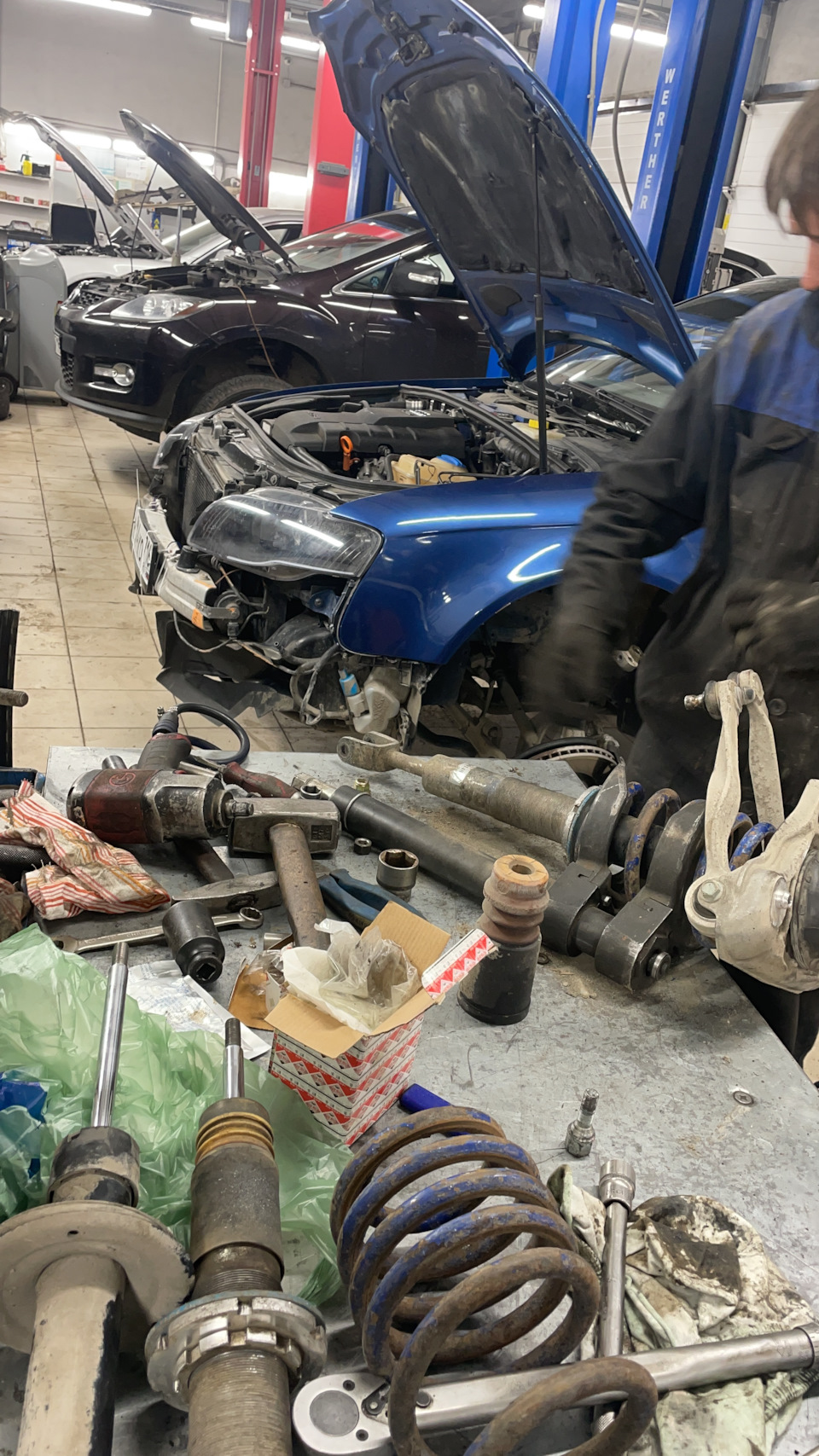 Установка пневмы на Audi A4 B7 часть1 — Audi A4 (B7), 2 л, 2006 года ...