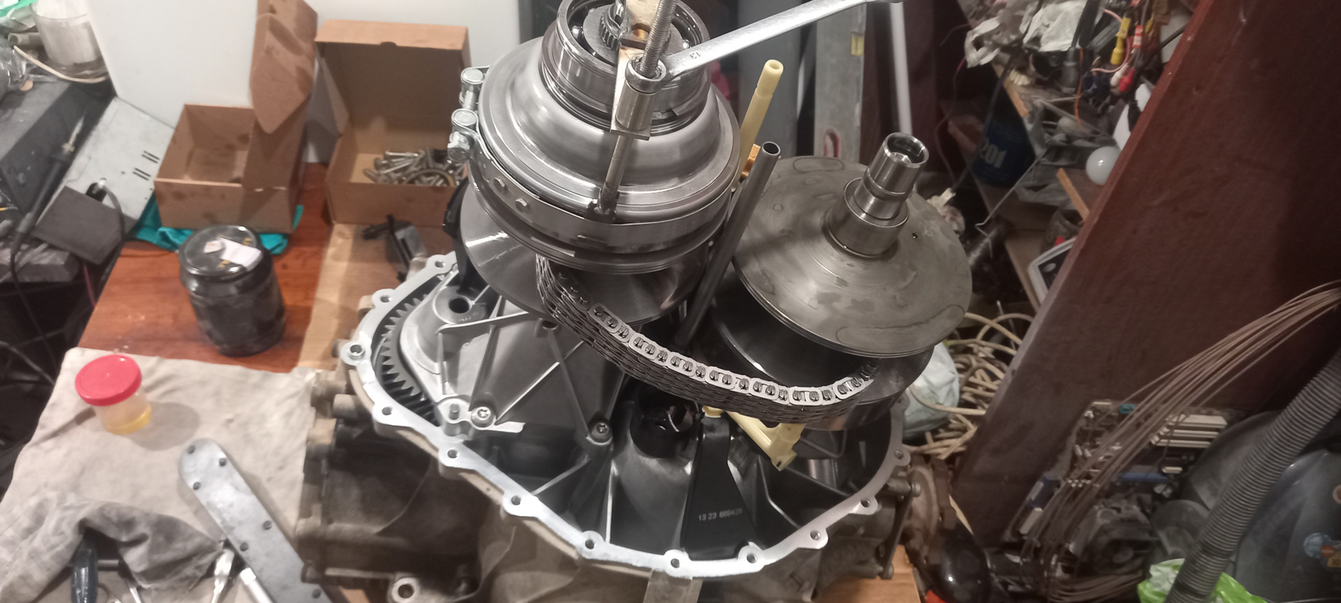 Небольшой ремонт вариатора — Audi A6 (C7), 2 л, 2013 года | своими ...