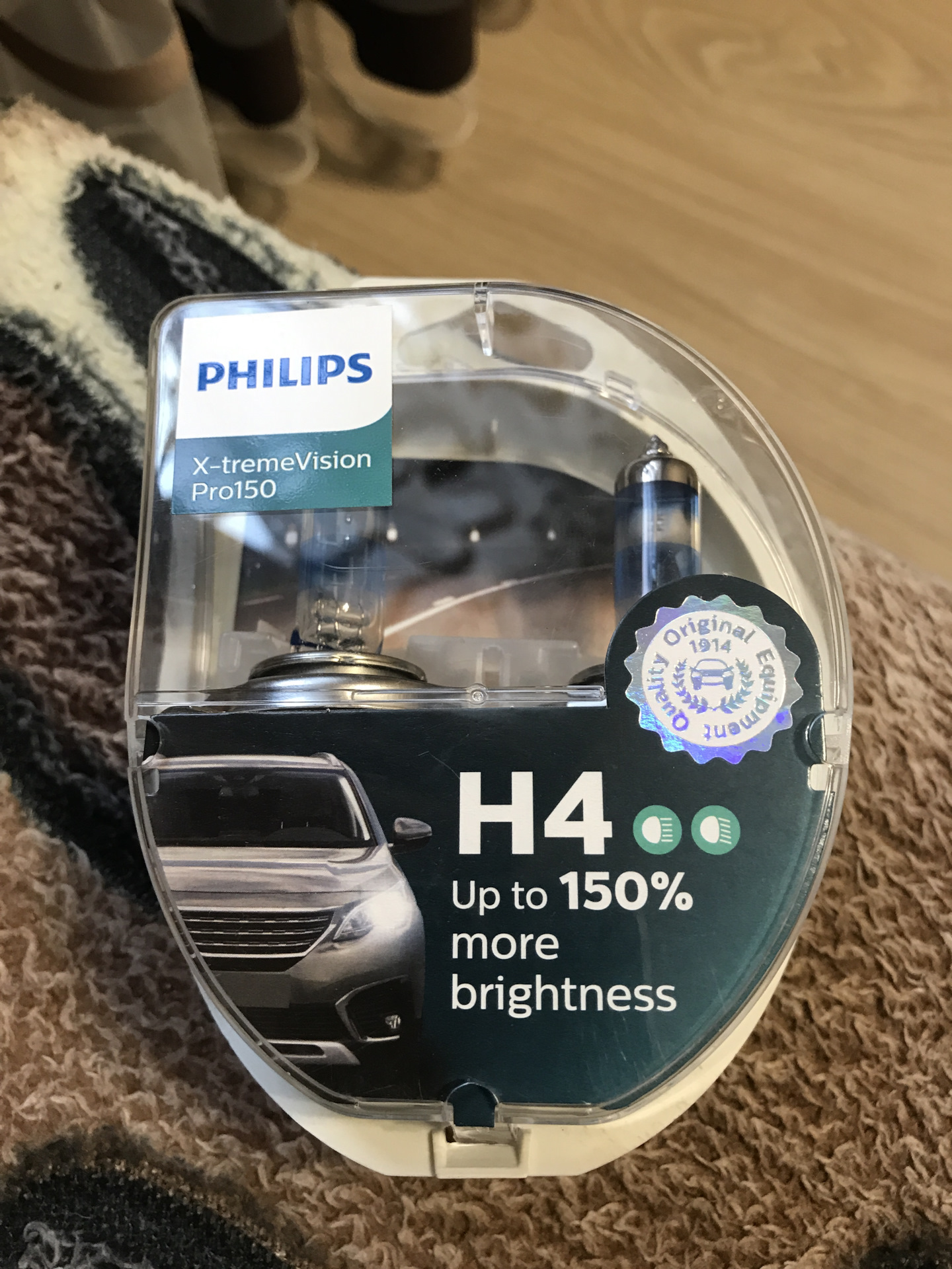 Philips x treme vision pro h7. Лампа н4 филипс +130. Philips x-treme vision pro150 матиз. 12342xvps2. H1 philips x-treme vision +150.