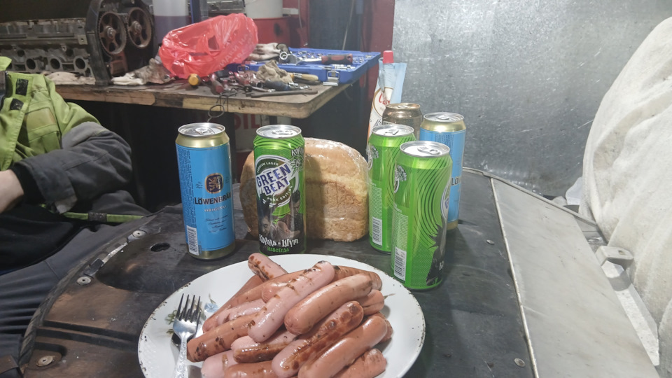 Думаю защита картера точно не ожидала стать столиком))) — Land Rover Freelander (L314)