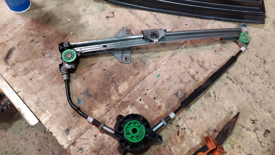 Фото в бортжурнале Audi 100 (C4)