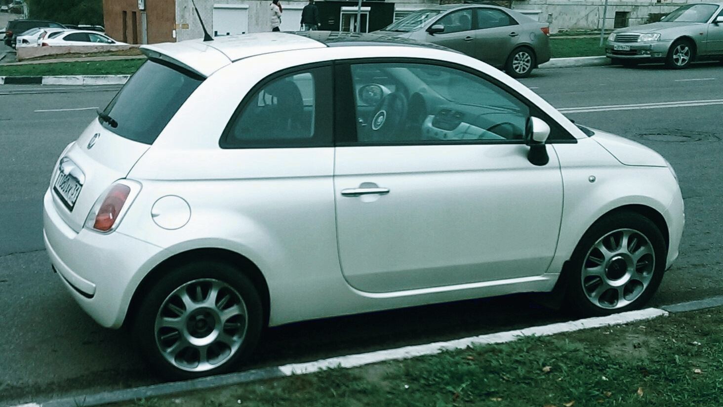 Fiat 500 мятный. Fiat 500 1. Fiat 500 1. Фиат 500 2007. Фиат 500 белый.