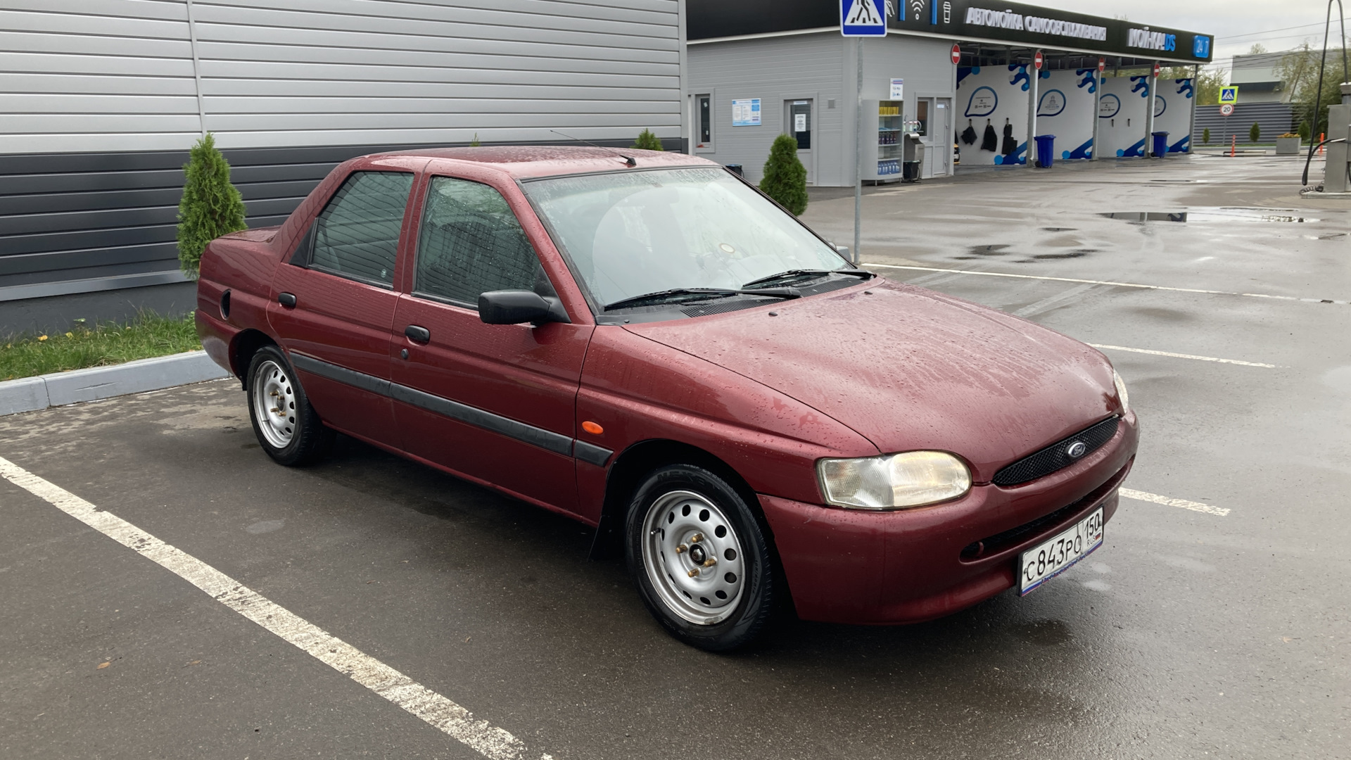Купить Автомобиль Форд Эскорт