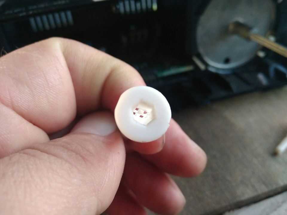 Плавают обороты вентилятора отопителя w210. — Mercedes-Benz E-class ...