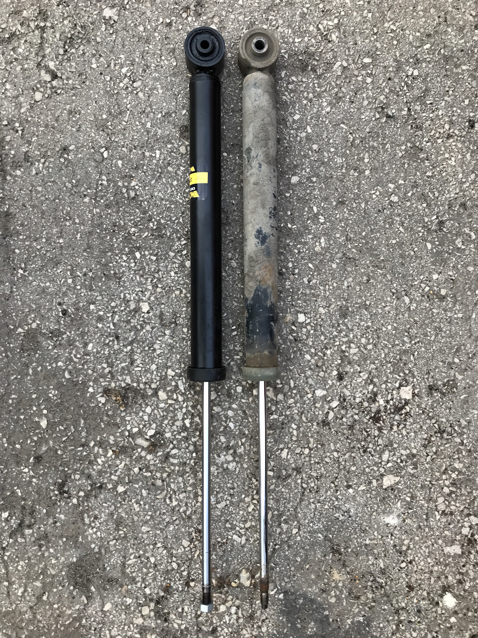 Купить Стойки Шкода Фабия 1