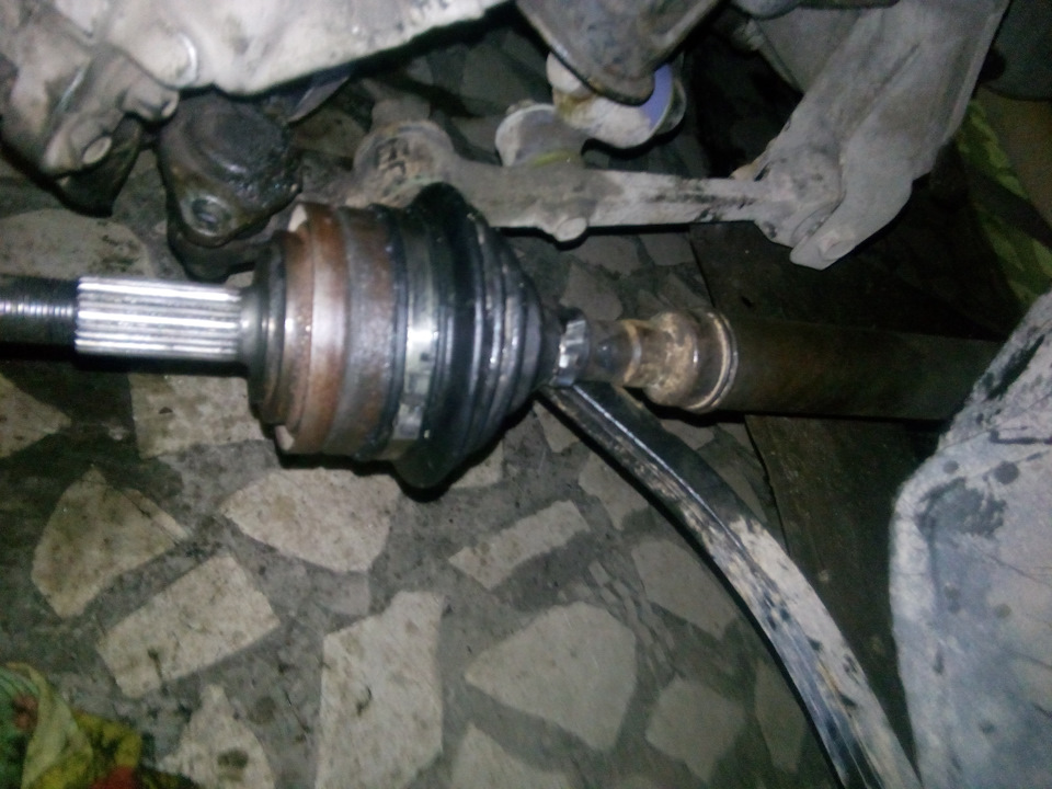 Выдавило смазку из пыльников наружных ШРУСов. — Lada Калина 2 универсал ...