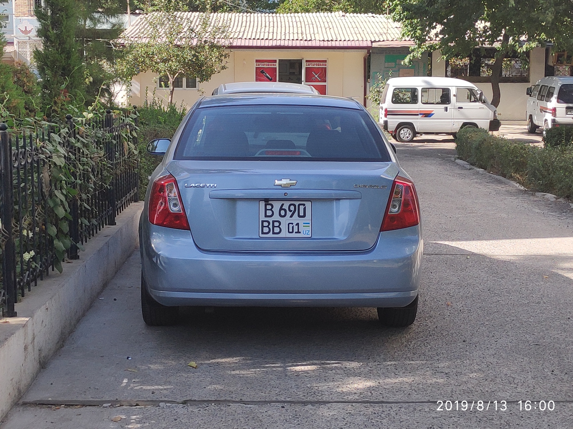 Первый Lacetti с квадратный номером в Узбекистане :) — Chevrolet Lacetti  Sedan, 1,8 л, 2010 года | стайлинг | DRIVE2