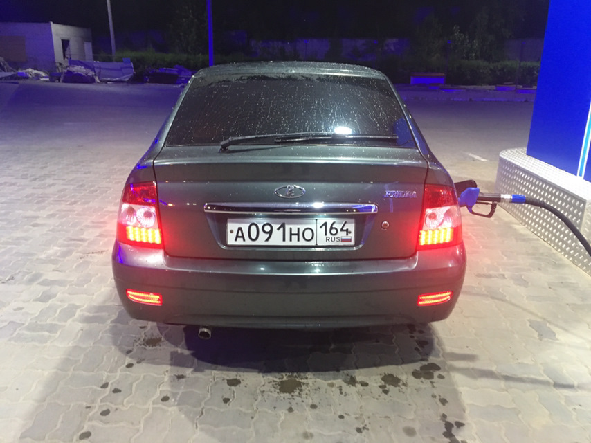 Задние диодные фонари — Lada Приора хэтчбек, 1,6 л, 2010 года ...