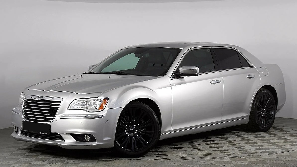 Chrysler 300 (300C) (2G) 3.6 бензиновый 2012 | 3.6 V6 на DRIVE2