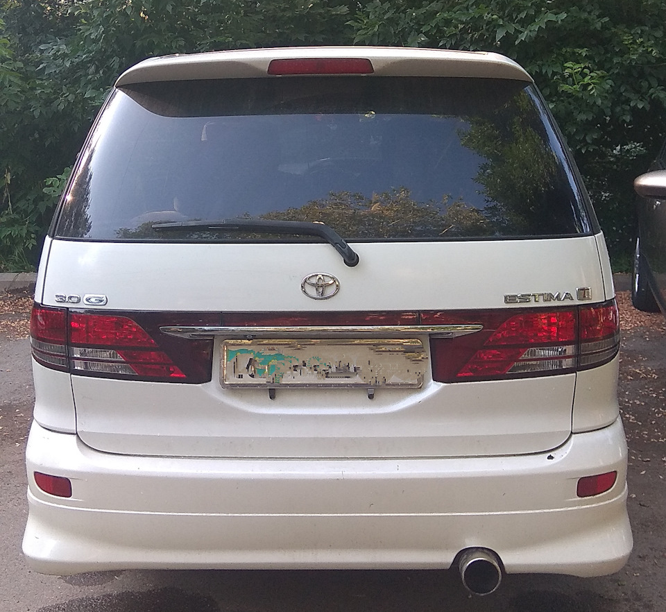 Toyota Estima II