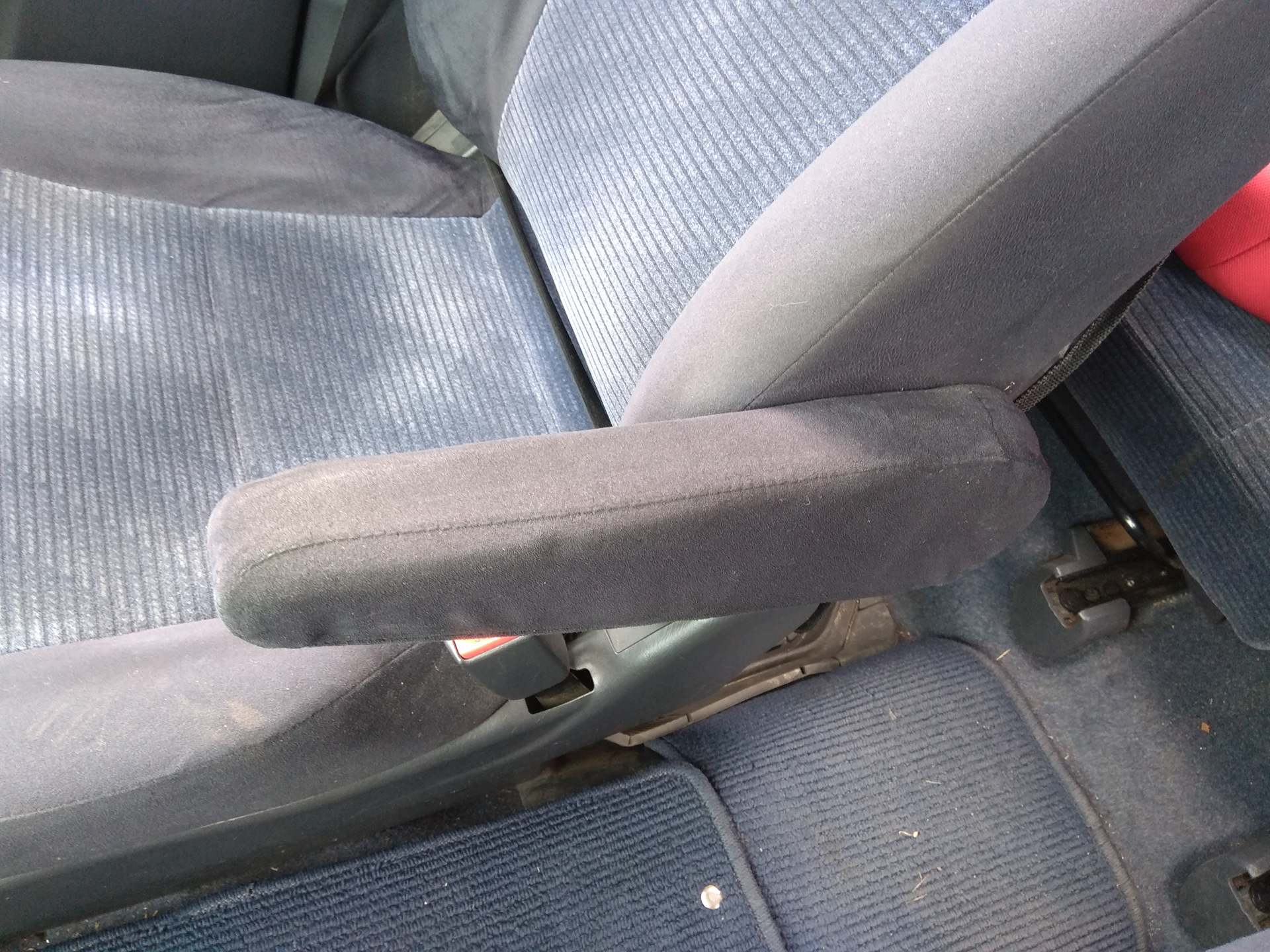 Купить Сиденья Хонда Стрим