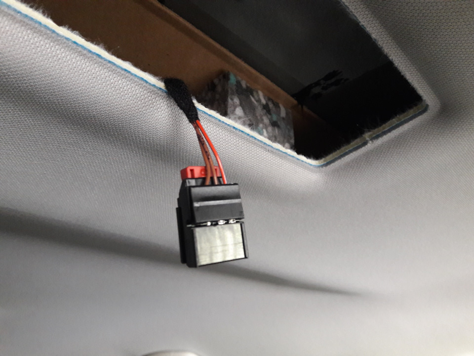 Фото в бортжурнале Volkswagen Touran (2G)