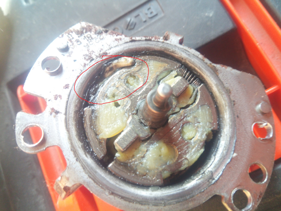 Сиденья от Пассата Б6 в Ларгус. Начало эпопеи. Часть 2. — Lada Ларгус ...