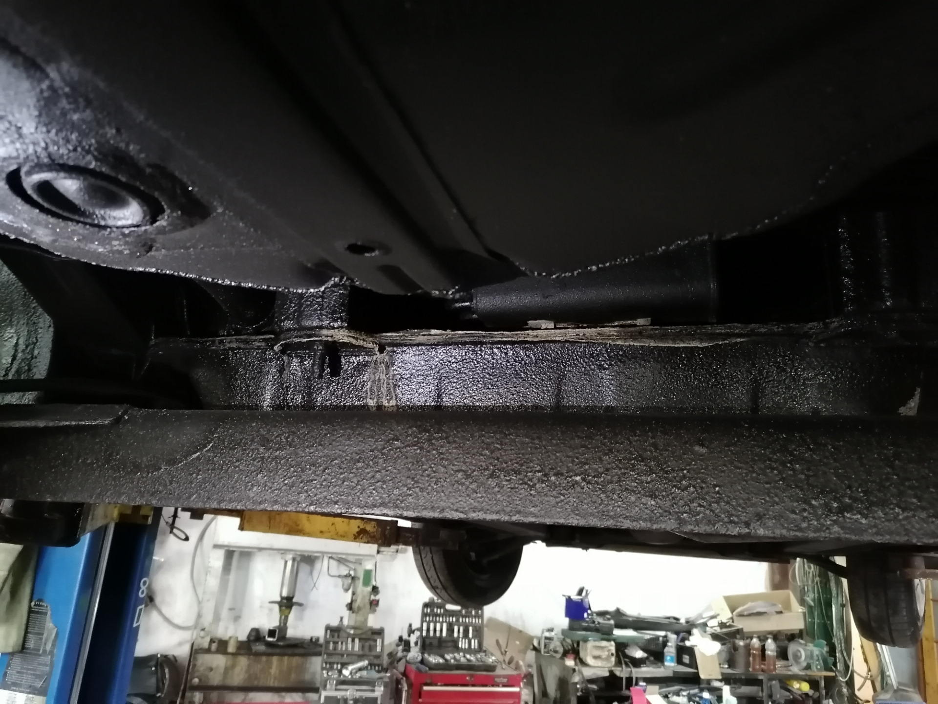 Замена топливного бака Kia Rio 2 JB 2010 — KIA Rio (2G), 1,4 л, 2010 ...