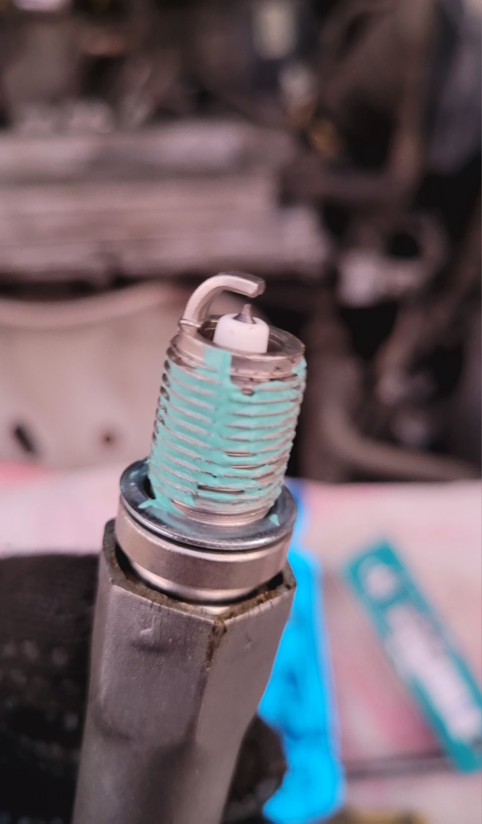 Фото в бортжурнале Toyota RAV4 (III)