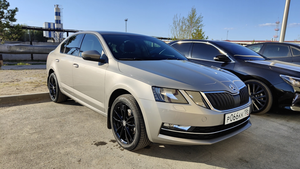 Тонировка Ultravision 35%, лобовое стекло 50% — Skoda Octavia A7 Mk3, 1 ...