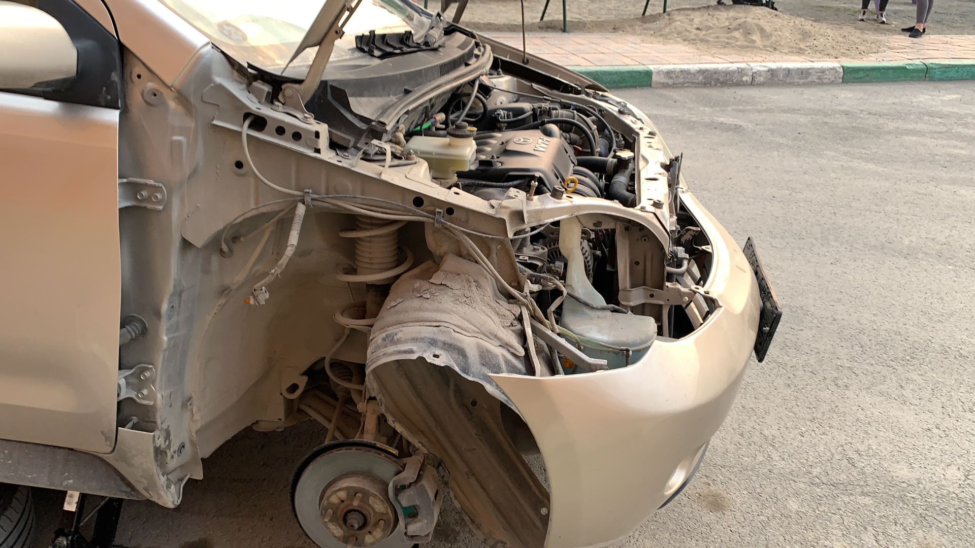 камри 40 ремонт кузова. крепление подкрылок тойота авенсис 2008. тойота замена крыла. тойота королла 180 кузов заднее крыло левая сторона. Toyota mark 110 заднее крыло.