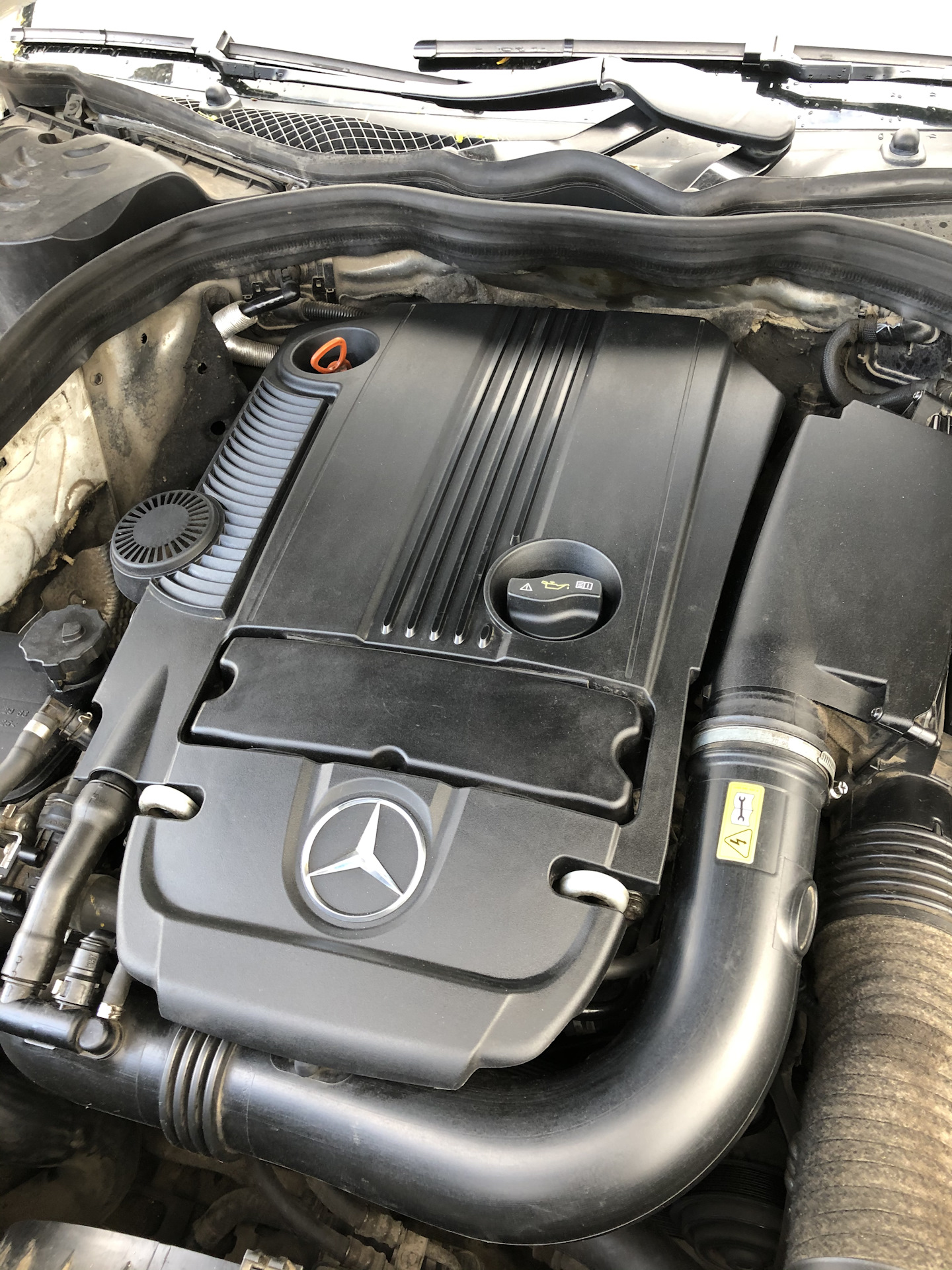 M271 двигатель. Mercedes m271. 271 Мотор Мерседес. W203 m271. Мерседес 204 м271.