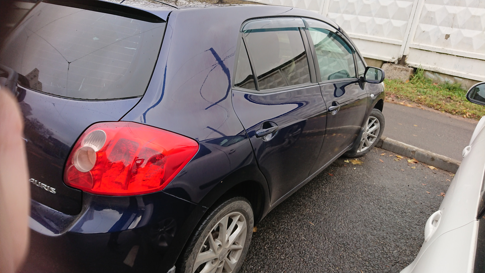 Toyota Auris (1G) 1.6 бензиновый 2008 | на DRIVE2