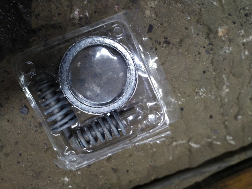 Замена катколлектора на паук 4-1 — Lada Калина седан, 1,6 л, 2007 года ...