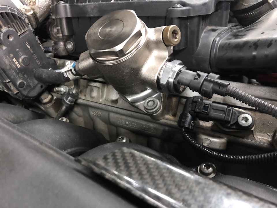 Фото в бортжурнале Audi RS6 (C6)