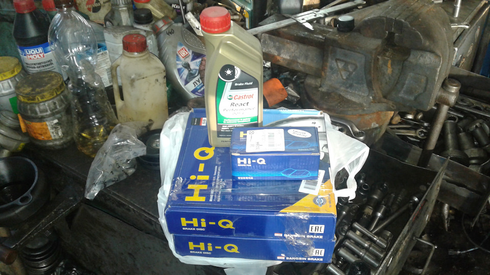 Замена тормозных дисков, колодок и тормозной жидкости. — Hyundai Getz ...