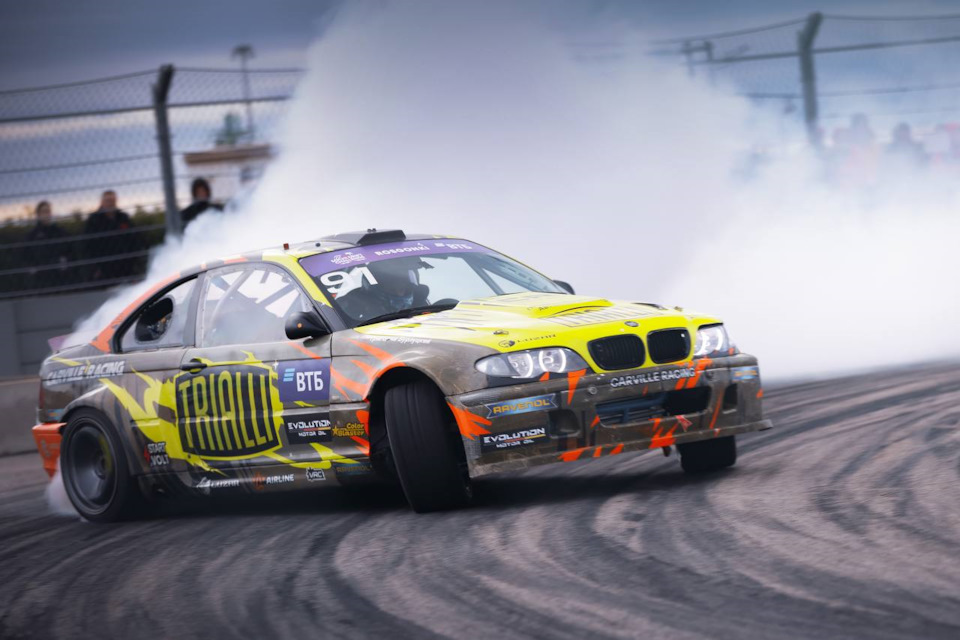 BMW 3 Challenge дрифт