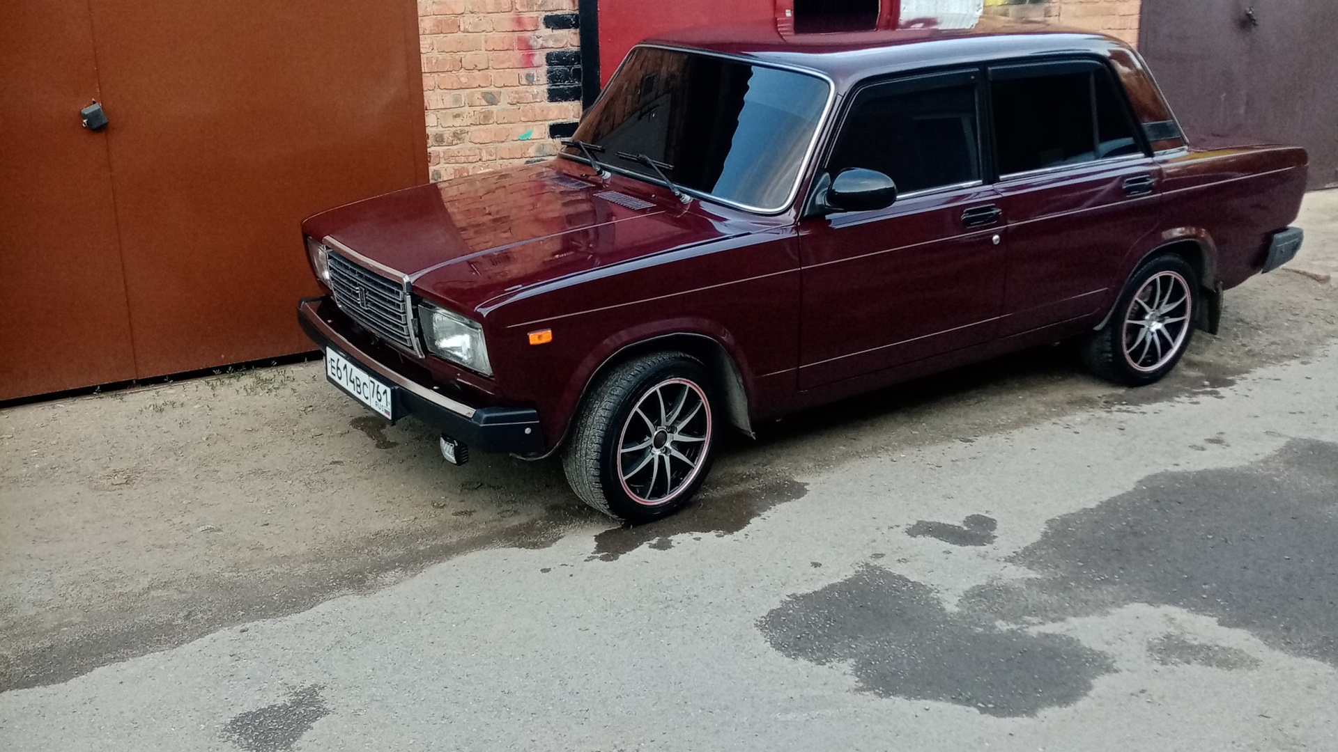 Lada 210740 1.6 бензиновый 2009 | Тёмная вишня. на DRIVE2