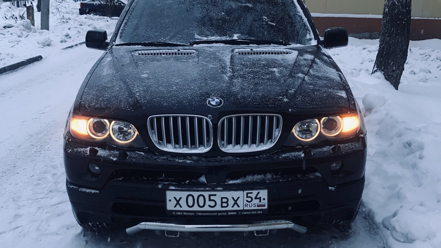 BMW X5 (E53) 3.0 бензиновый 2005 | Black Saphire Metallic на DRIVE2