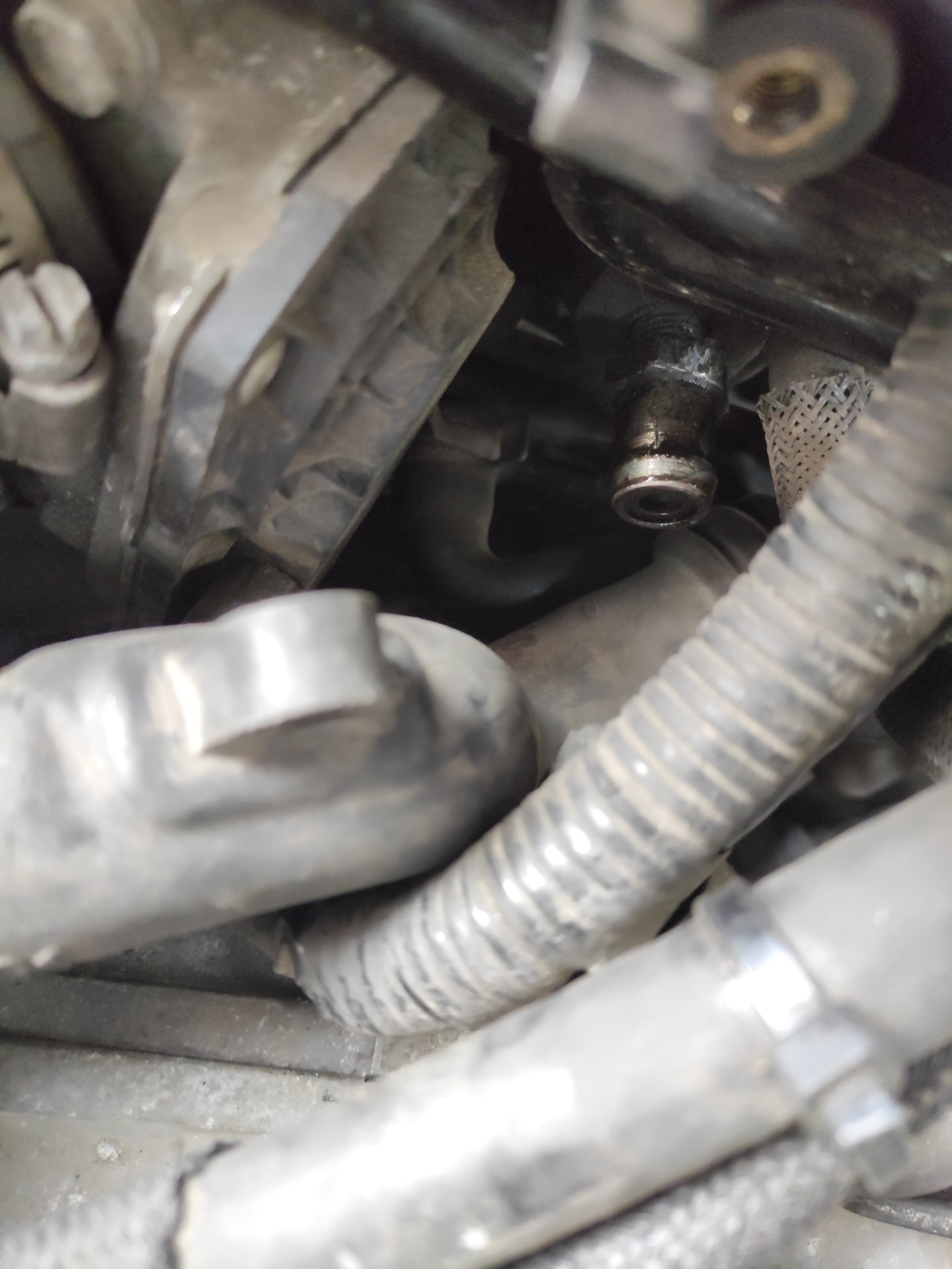 Клапан PCV Subaru 11810AA060 — Subaru Forester (SH), 2,5 л, 2009 года ...