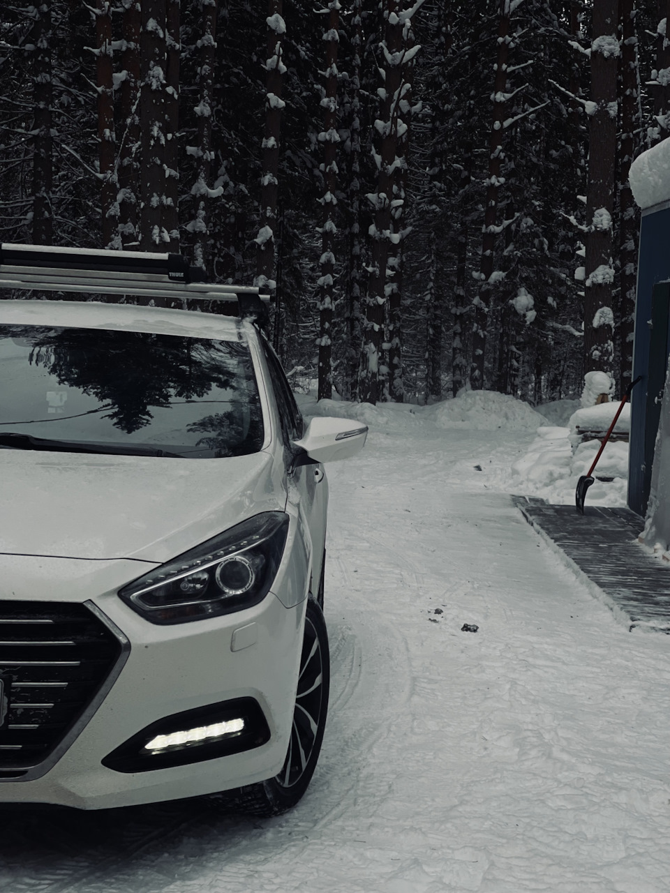 лобовое стекло на хендай ай 40. светопропускание лобового стекла i30 2009. 871113z300. стекло hyundai i40. стекло hyundai i40.