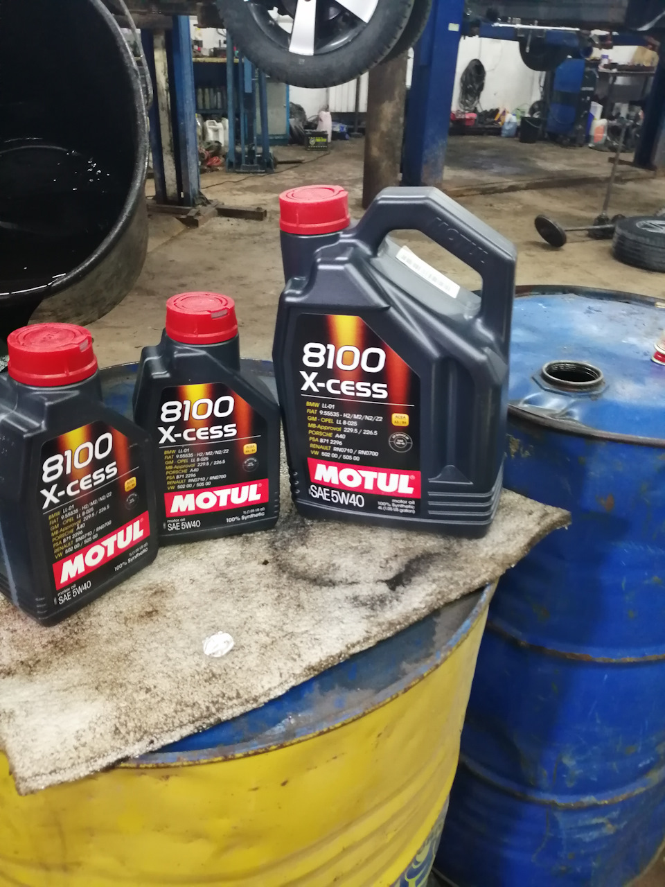 масло на митсубиси лансер 10. Ford mondeo 4 2. долив масла в двигатель. перейти на другое масло.