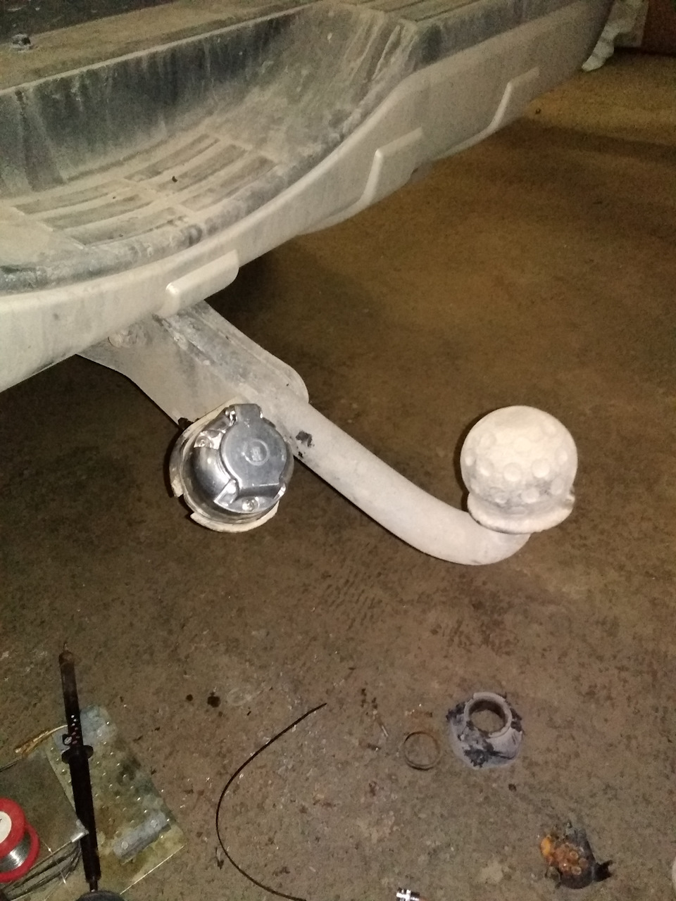 Замена фишки фаркопа — Mitsubishi Pajero (4G), 3,8 л, 2008 года ...